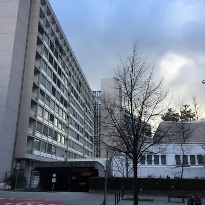 Dermatologie et vénéréologie HUG — Rue Gabrielle-Perret-Gentil 4, 1205 Genève, Switzerland