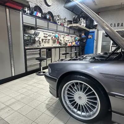 GARAGE 1225 SARL — Rue François-Jacquier 17, 1225 Chêne-Bourg, Suisse