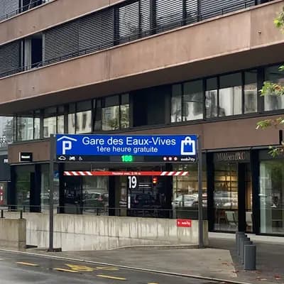 Parking Gare des Eaux-Vives — Av. de la Gare des Eaux-Vives, 1207 Genève, Suisse