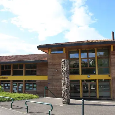 Photo de École de Belle-Cour