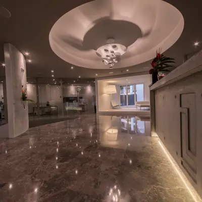 Photo de Leonard Properties SA